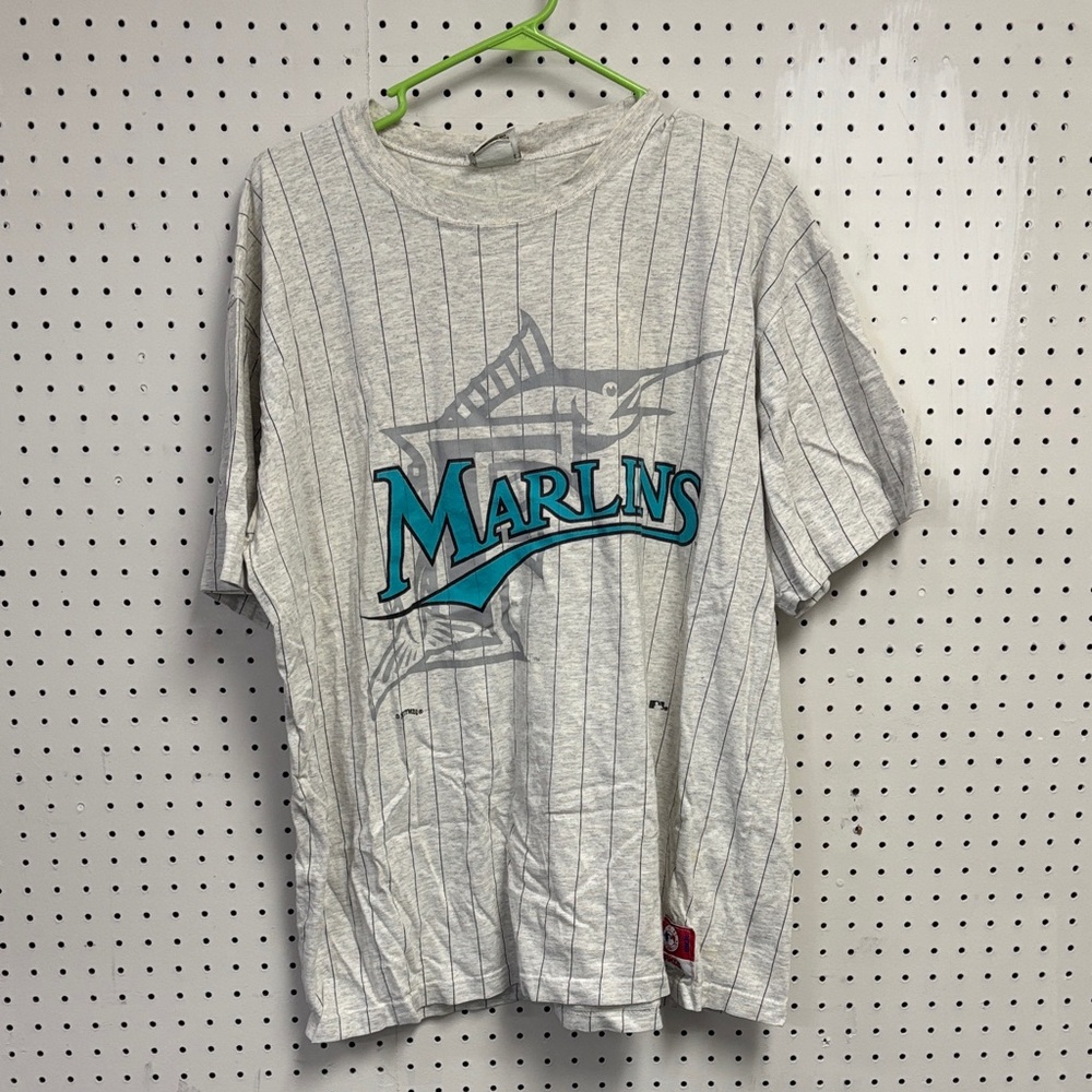 Vintage MLB Men’s Florida Marlins pinstripe T-shirt Size XL